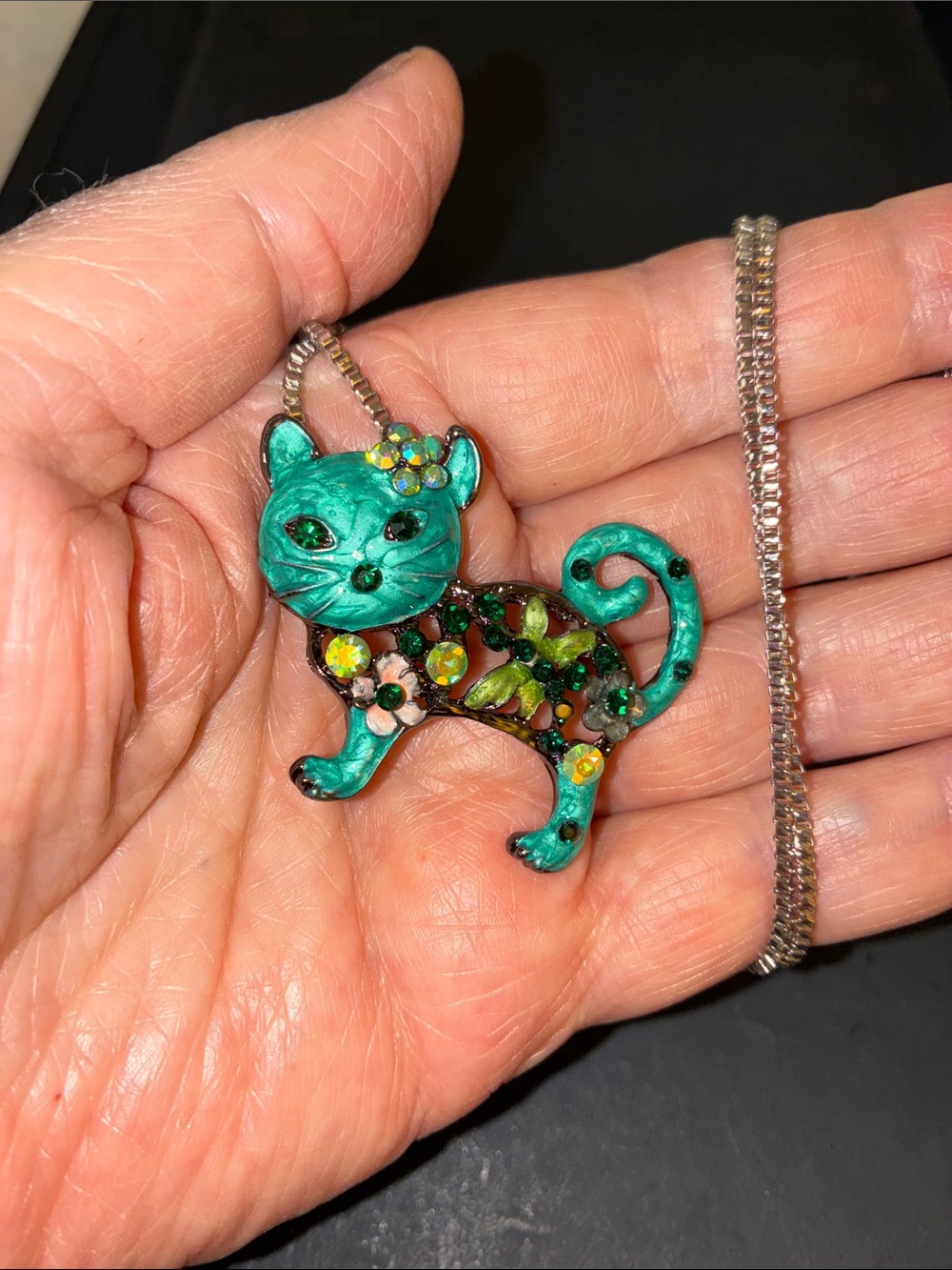 Green Crystal Cat Pendant Necklace/Brooch
